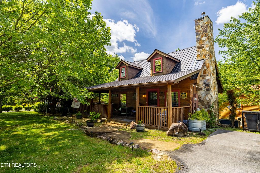 1017 Walini Way, Sevierville, TN 37876