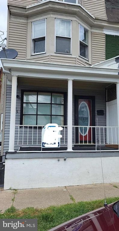 125 W 5TH ST, Mount Carmel, PA 17851