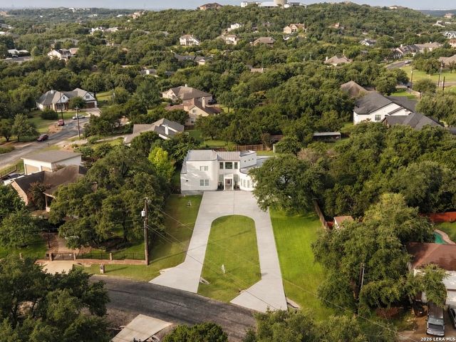 910 Silent Hollow, San Antonio, TX 78260