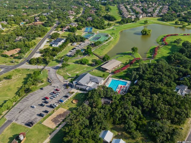 910 Silent Hollow, San Antonio, TX 78260