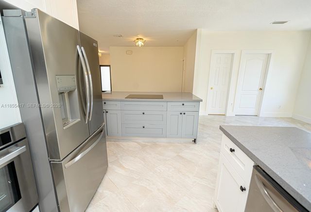 2810 SW 114th Avenue, Miami, FL 33165