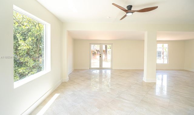 2810 SW 114th Avenue, Miami, FL 33165