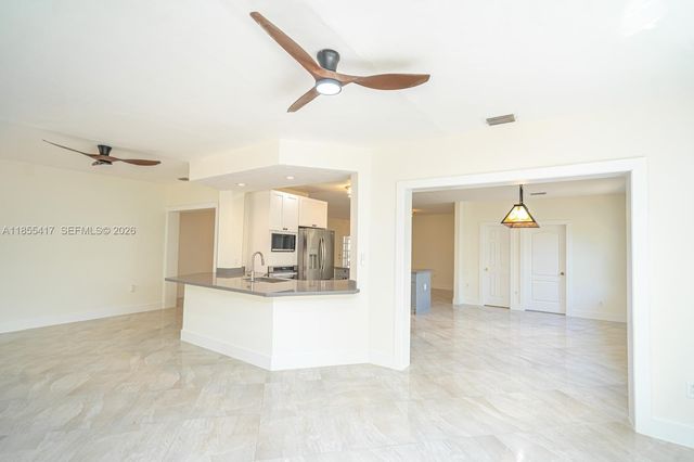 2810 SW 114th Avenue, Miami, FL 33165