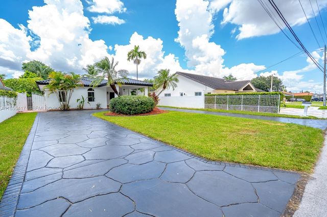 2810 SW 114th Avenue, Miami, FL 33165