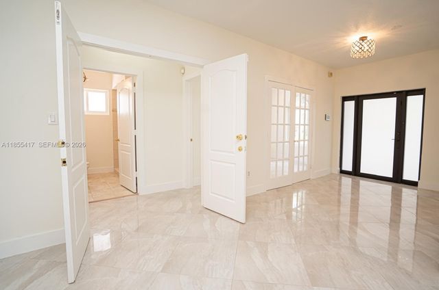 2810 SW 114th Avenue, Miami, FL 33165