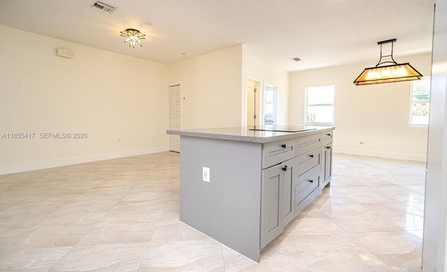 2810 SW 114th Avenue, Miami, FL 33165