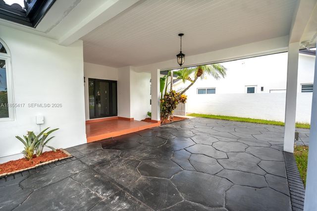 2810 SW 114th Avenue, Miami, FL 33165