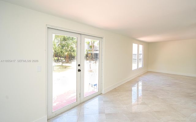 2810 SW 114th Avenue, Miami, FL 33165