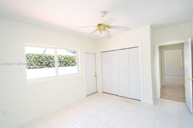 2810 SW 114th Avenue, Miami, FL 33165