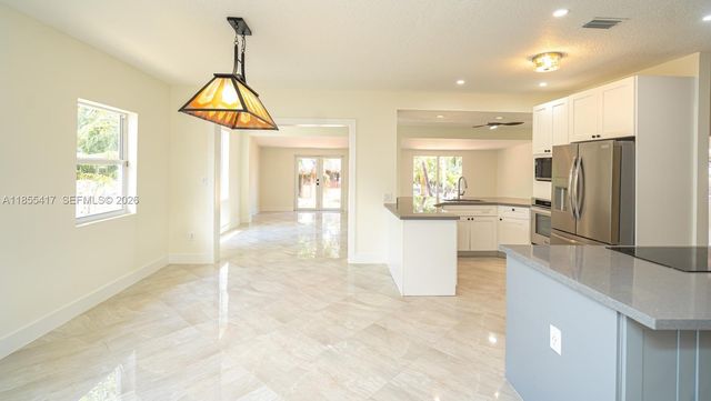 2810 SW 114th Avenue, Miami, FL 33165