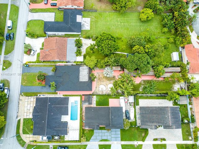 2810 SW 114th Avenue, Miami, FL 33165