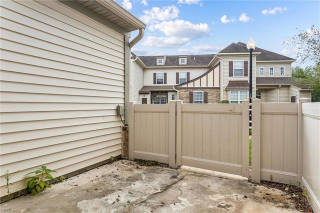 1002 Rivers ARCH, Carrollton, VA 23314