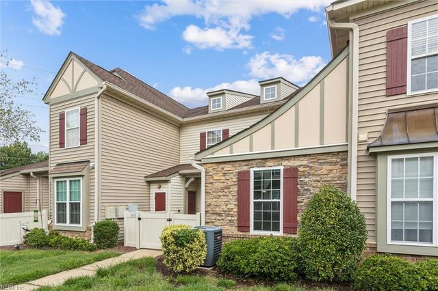 1002 Rivers ARCH, Carrollton, VA 23314