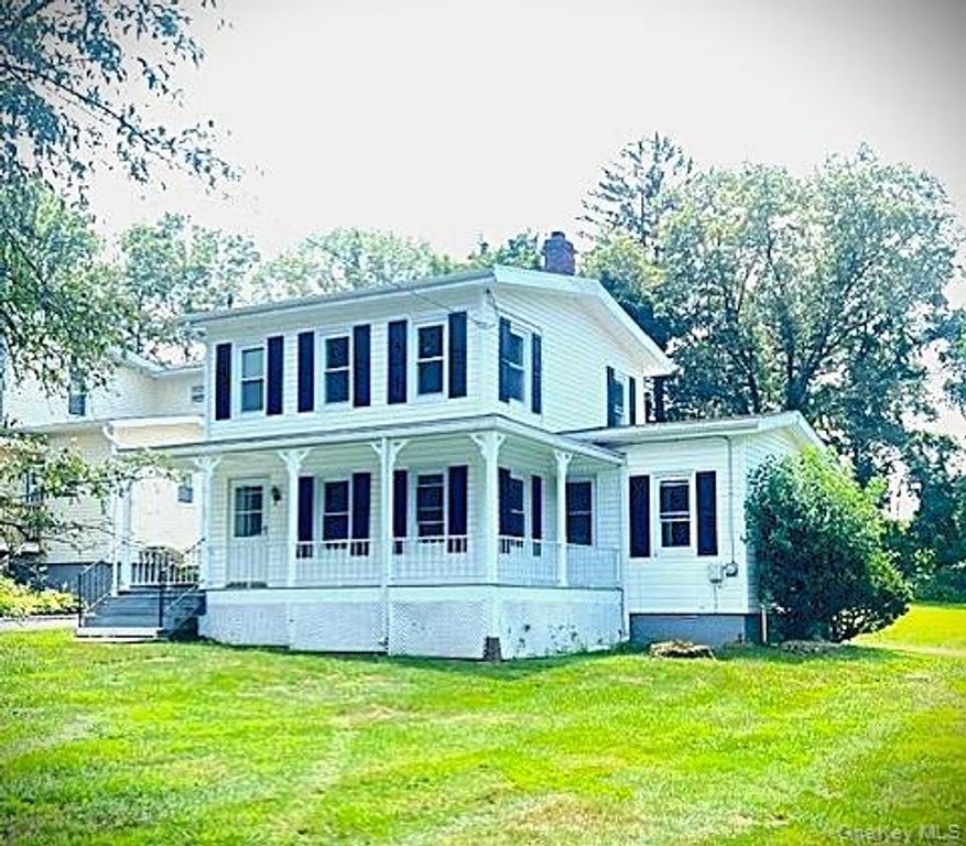 147 SOUTH PLANK Road, Newburgh, NY 12550