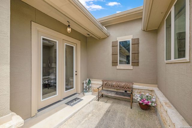 965 Woodland Oaks, New Braunfels, TX 78132