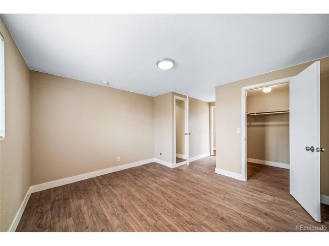 845 Macon St, Aurora, CO 80010