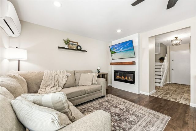 10543 Carrotwood Way, Stanton, CA 90680