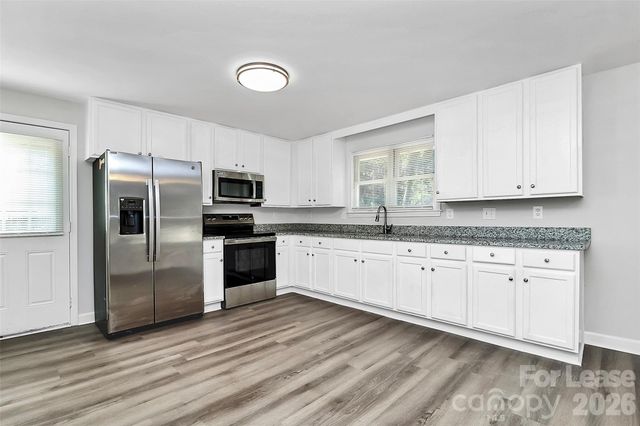 2429 Marlowe Avenue, Charlotte, NC 28208