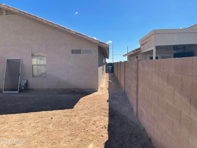 2242 E 39TH Avenue, Apache Junction, AZ 85119