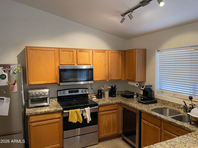 2242 E 39TH Avenue, Apache Junction, AZ 85119