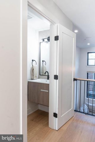 922 S BONSALL ST, Philadelphia, PA 19146