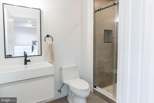 922 S BONSALL ST, Philadelphia, PA 19146