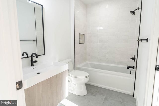922 S BONSALL ST, Philadelphia, PA 19146