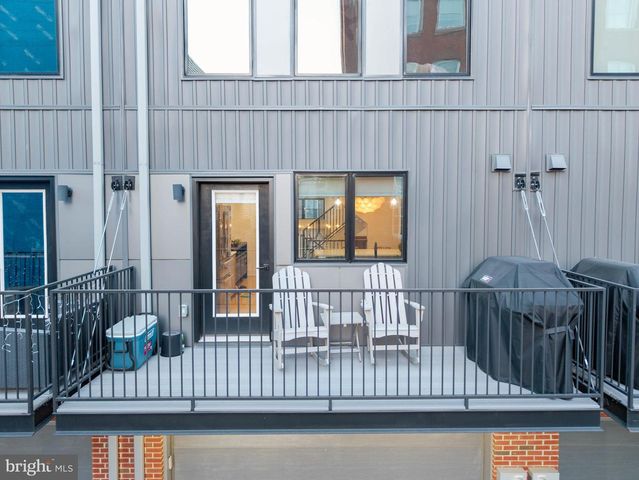 922 S BONSALL ST, Philadelphia, PA 19146