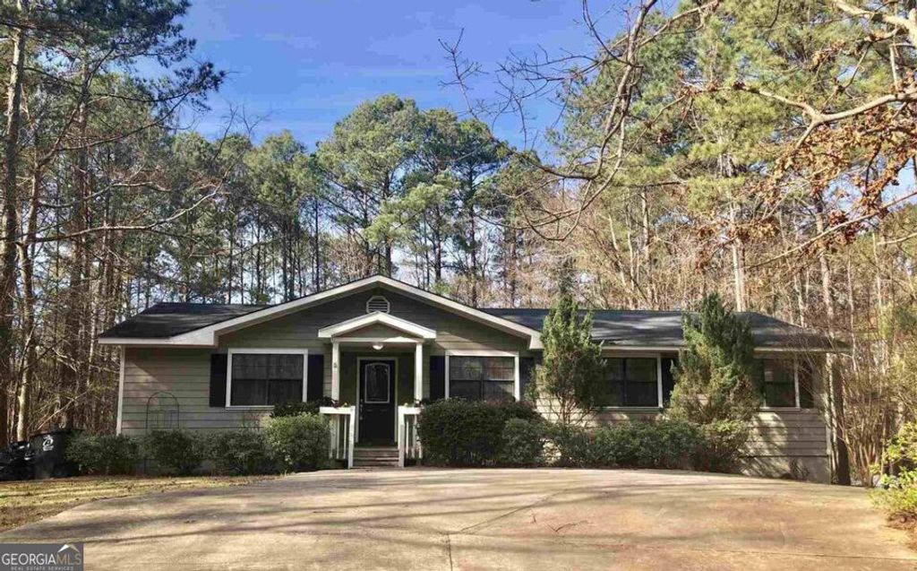 425 Pelican Circle, Monticello, GA 31064