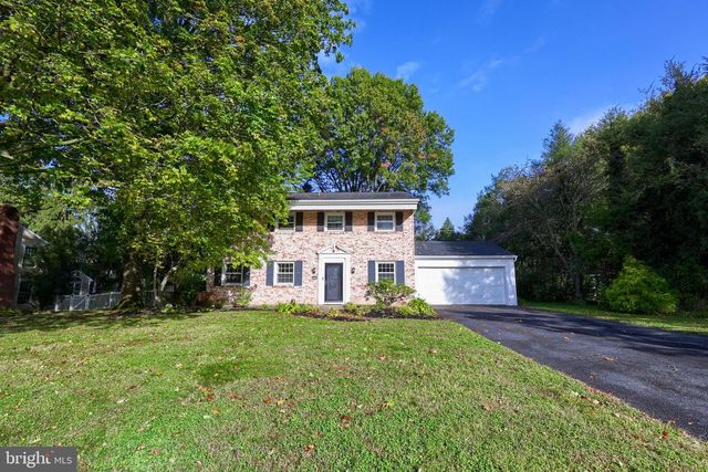 2607 HAZELWOOD RD, Lancaster, PA 17601