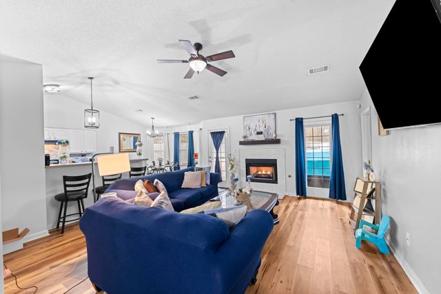 35 PINE RIDGE LN, Oakland, TN 38060