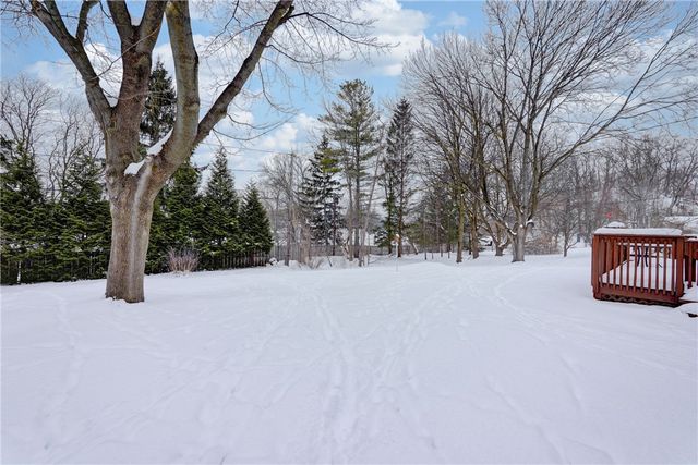 105 Winterset Drive, Penfield, NY 14625