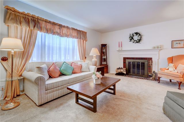 105 Winterset Drive, Penfield, NY 14625