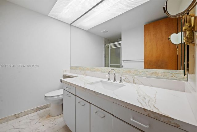 19500 Turnberry Way 16C, Aventura, FL 33180