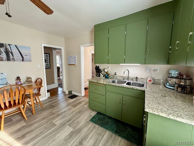 6073 2nd Street, Newfane, NY 14108