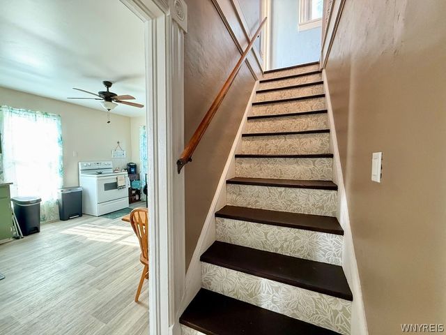 6073 2nd Street, Newfane, NY 14108