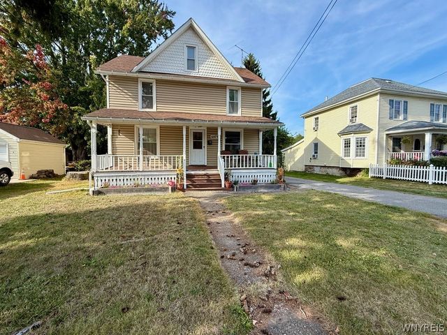 6073 2nd Street, Newfane, NY 14108