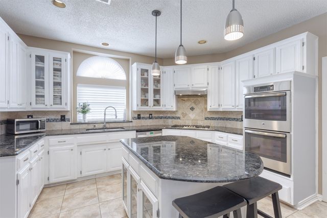 306 Foxwood Court, Wylie, TX 75098