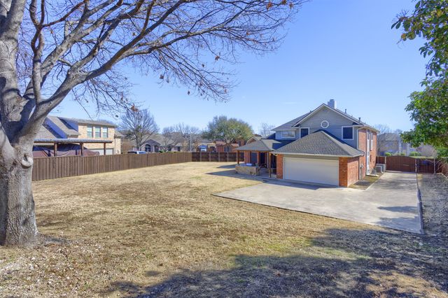 306 Foxwood Court, Wylie, TX 75098