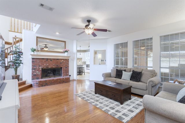 306 Foxwood Court, Wylie, TX 75098