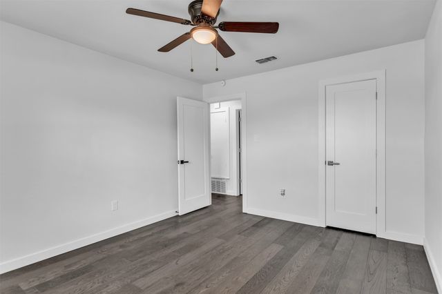 110 Twin Circle, Wortham, TX 76693