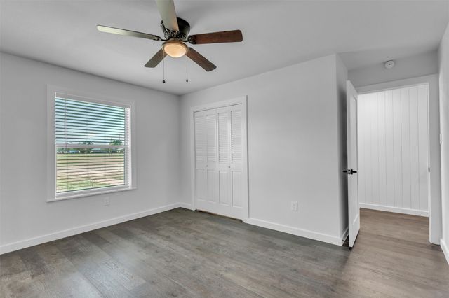 110 Twin Circle, Wortham, TX 76693