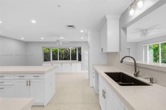 4780 NE 28th Avenue, Fort Lauderdale, FL 33308