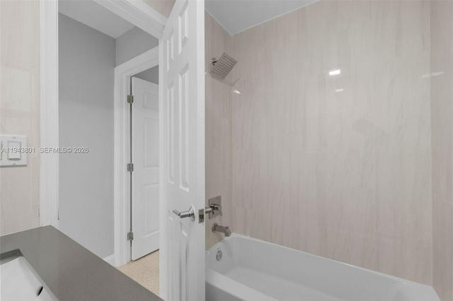 4780 NE 28th Avenue, Fort Lauderdale, FL 33308