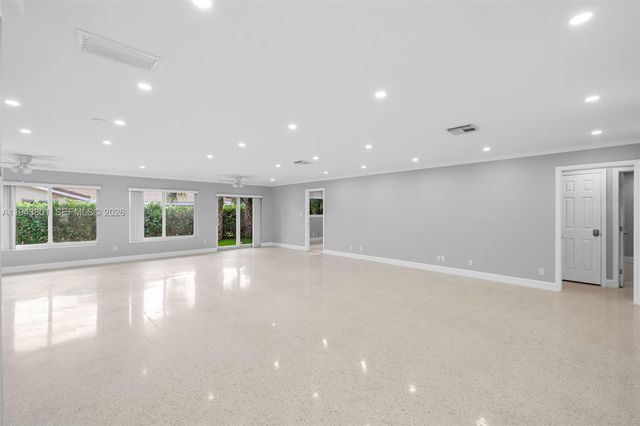 4780 NE 28th Avenue, Fort Lauderdale, FL 33308