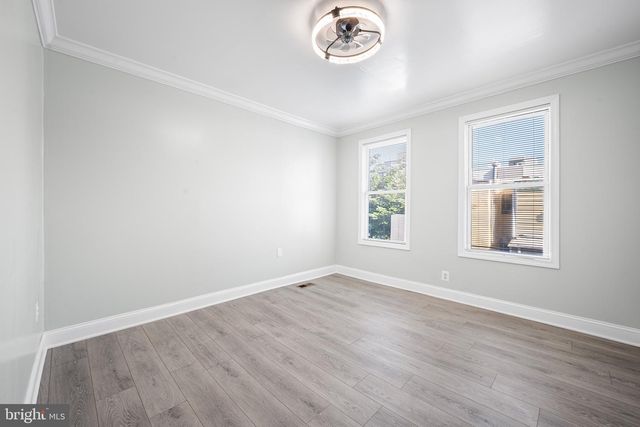 1931 MORRIS, Philadelphia, PA 19145