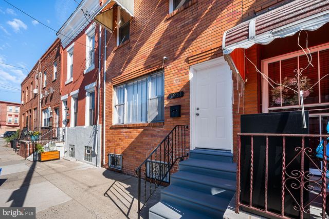 1931 MORRIS, Philadelphia, PA 19145