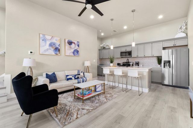 7215 Bennett Ave, Austin, TX 78752