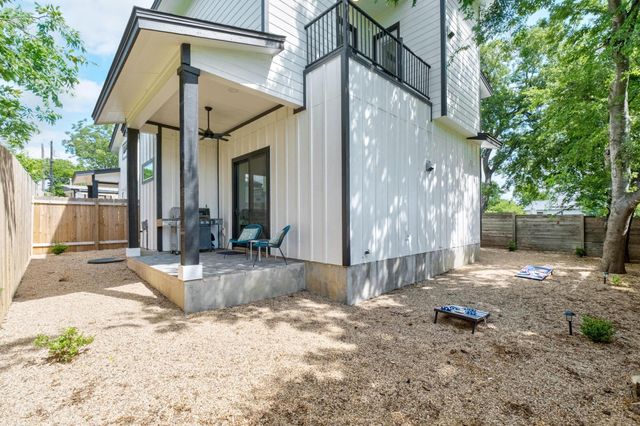 7215 Bennett Ave, Austin, TX 78752