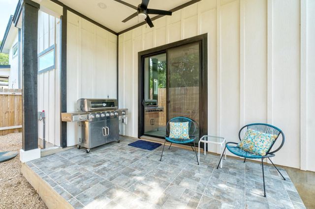 7215 Bennett Ave, Austin, TX 78752